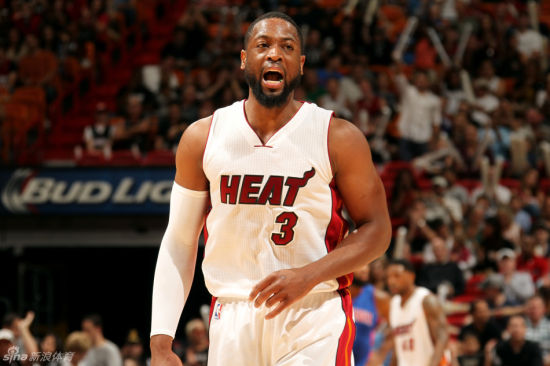 索赔，7名被禁赛一年的马来西亚归化球员计划起诉马来西亚足协（7名遭一年禁赛的马来西亚归化球员计划就索赔起诉大马足协）