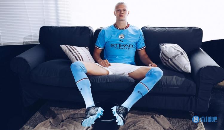 160场追平朗格莱，孔德升至巴萨队史法国球员出场榜第三（孔德代表巴萨出场达160次，追平朗格莱，升至队史法国球员出场第三）