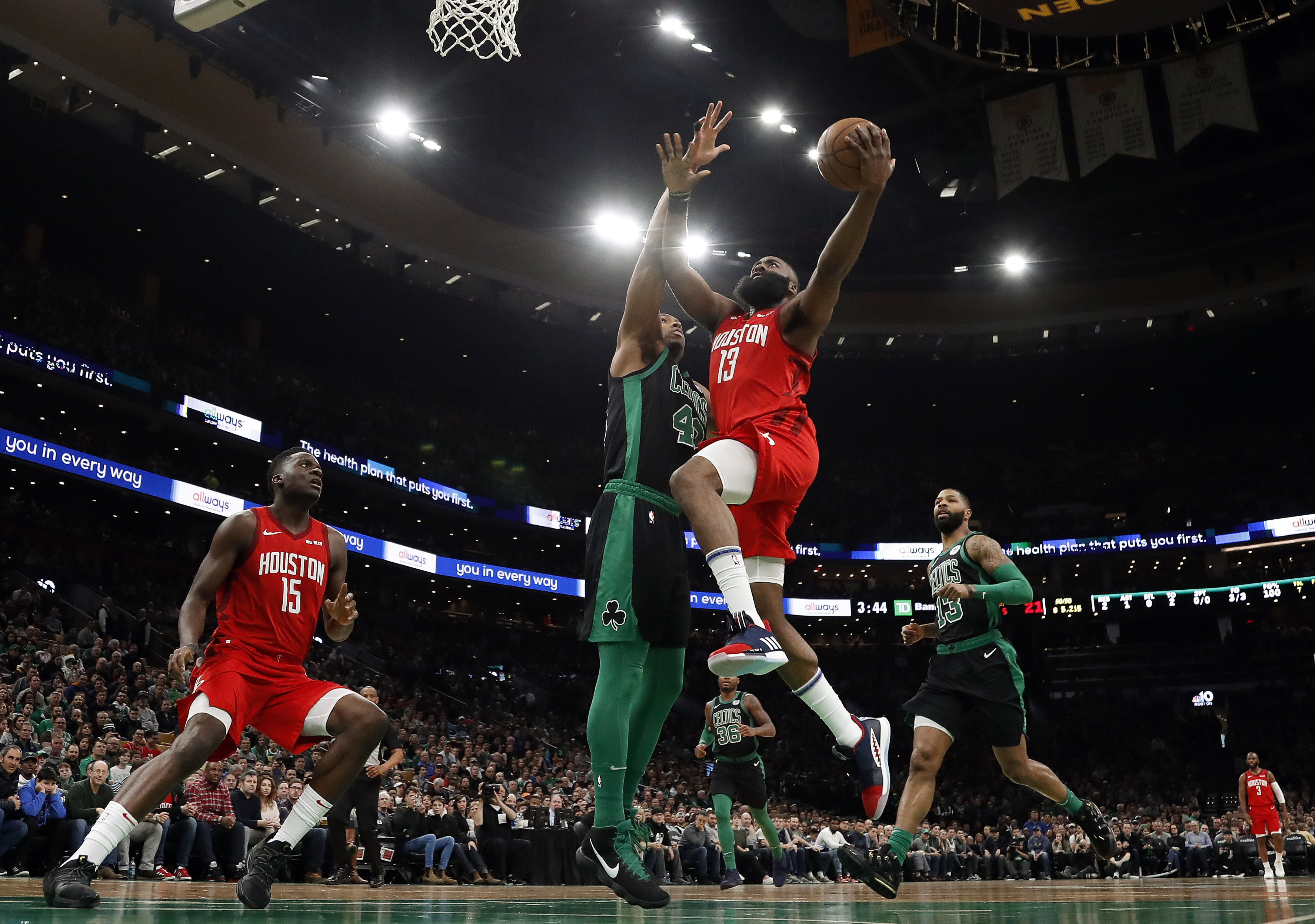 给力新援，加布里埃尔租借加盟海港，贡献11球5助攻（海港租借签下加布里埃尔，11球5助攻展现成色）