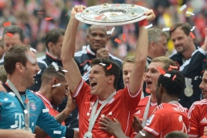 谁是真核一目了然！小莫布里缺战两场 骑士遭遇两连败（真核尽显！小莫布里缺阵两战，骑士遭两连败）