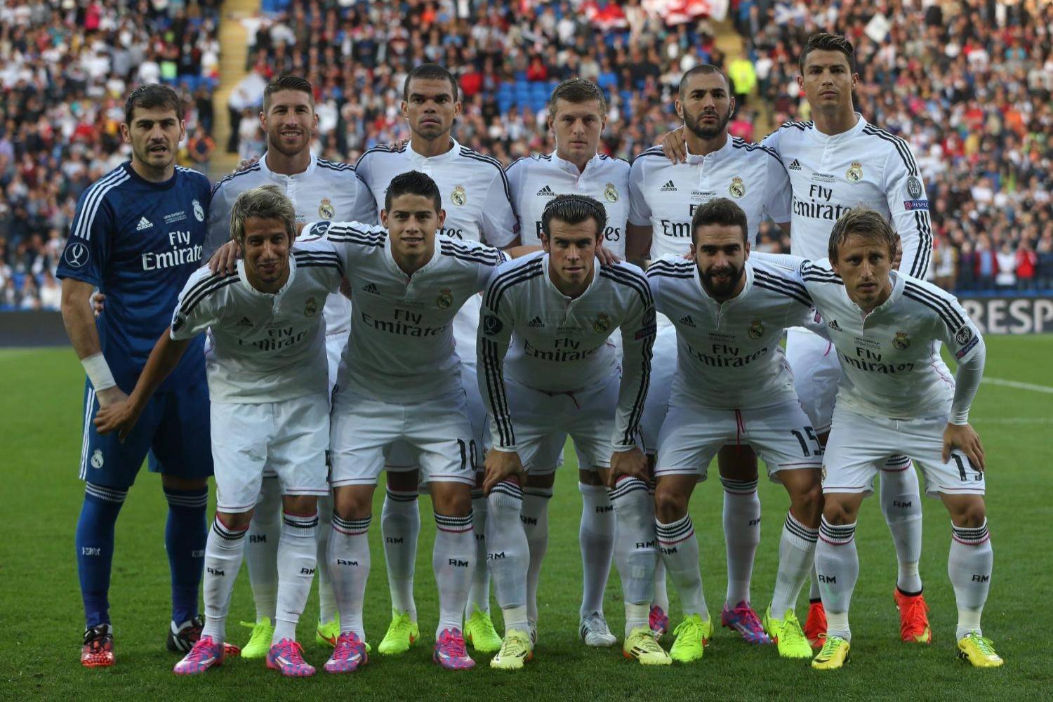 历史战绩碾压！多特主场对门兴豪取12连胜（多特主场称王：对门兴已连胜12场）