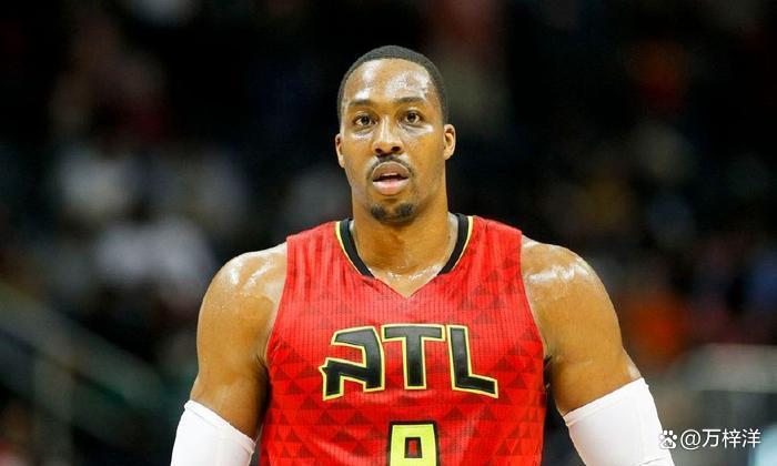 官方：德利赫特力压B费和阿马德，当选曼联11月最佳球员（曼联官宣：德利赫特压过B费和阿马德，荣膺11月队内最佳球员）