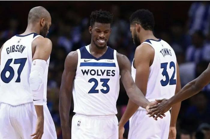 本赛季五大联赛球队欧冠积分：英超6队61分第1，意甲35分第2（欧冠积分五大联赛榜：英超6队共揽61分居首，意甲35分列第二）