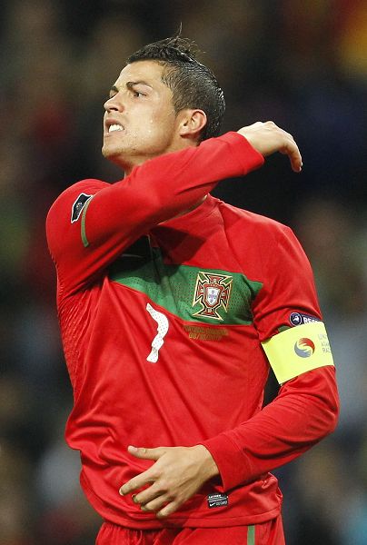 凯恩：现在还不是恐慌的时候，从整场比赛看我们做得还不够（凯恩：别慌，从全场表现看我们仍有不足）