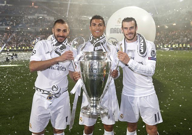 奥巴梅扬单赛季直接参与7球，欧冠史上36+岁球员第二人（奥巴梅扬单季制造7球，成欧冠历史36岁及以上球员第二人）