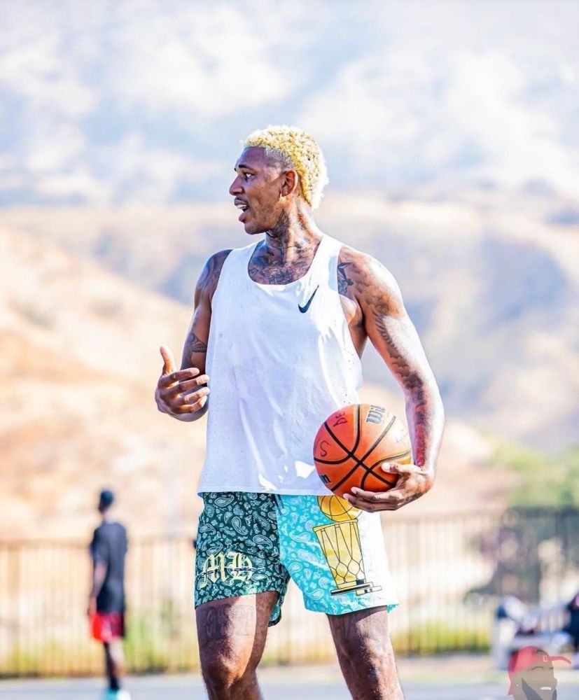 药厂近20场欧战小组赛／联赛阶段仅3败，若赢曼城将获欧冠50胜（药厂近20场欧战小组赛仅负3场，若击败曼城将收获欧冠第50胜）