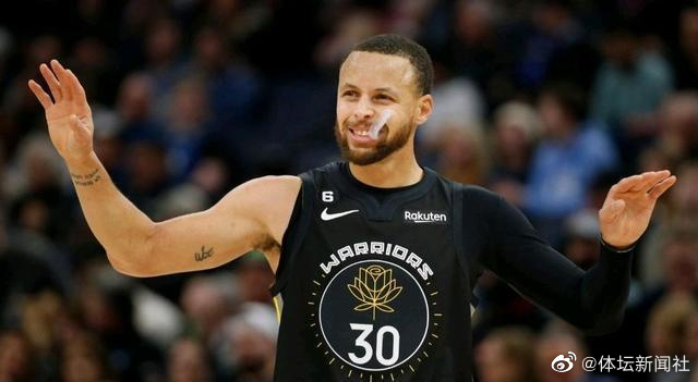 迪马：为荷兰队上演首秀的瓦伦特本来可以代表意大利队出战（迪马：完成荷兰队首秀的瓦伦特原本可为意大利效力）