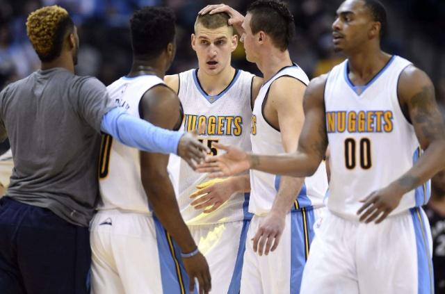 最疯狂的补时，足球的魅力都在这（补时最狂，这才是足球的魅力）