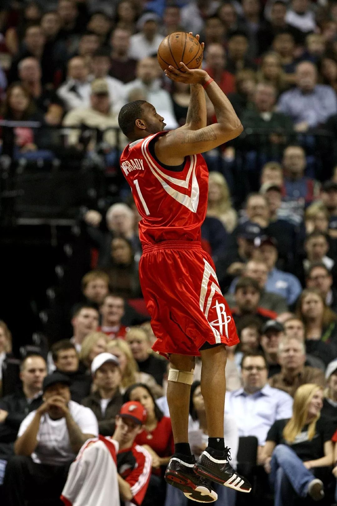 皇马欧冠点球争议 再好的VAR背后也是人操控（皇马欧冠点球风波：再先进的VAR也难避人为因素）