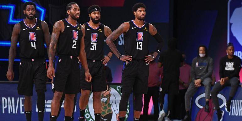 打得一般！探花秀埃奇库姆13投5中&罚球3中3 得到15分5板3助（表现平平：探花埃奇库姆13投5中、3罚全中拿下15分5板3助）