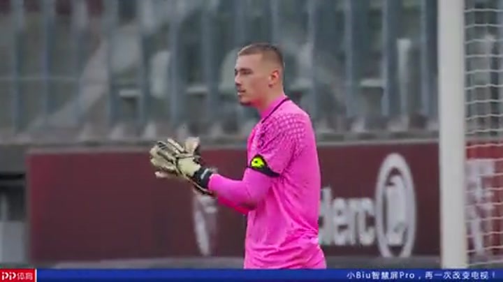 罗马诺：拜仁不会很快决定买断雅克松，但球员不会留在切尔西（罗马诺：拜仁买断雅克松暂无定论，雅克松今夏不留切尔西）