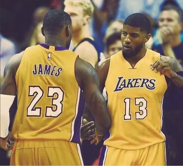 这算篮球动作吗？（这是否属于篮球动作？）