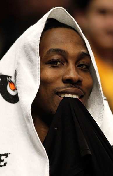 CBA历史首场潜力赛：秦子龙11分，山西27-24广厦（CBA首场潜力赛创历史：秦子龙拿下11分，山西27-24领先广厦）