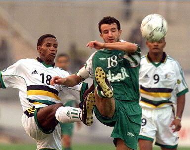 上海老克勒0-0战平北京老男孩，提前一轮夺得老甲A冠军（0-0战平北京老男孩，上海老克勒提前一轮加冕老甲A冠军）